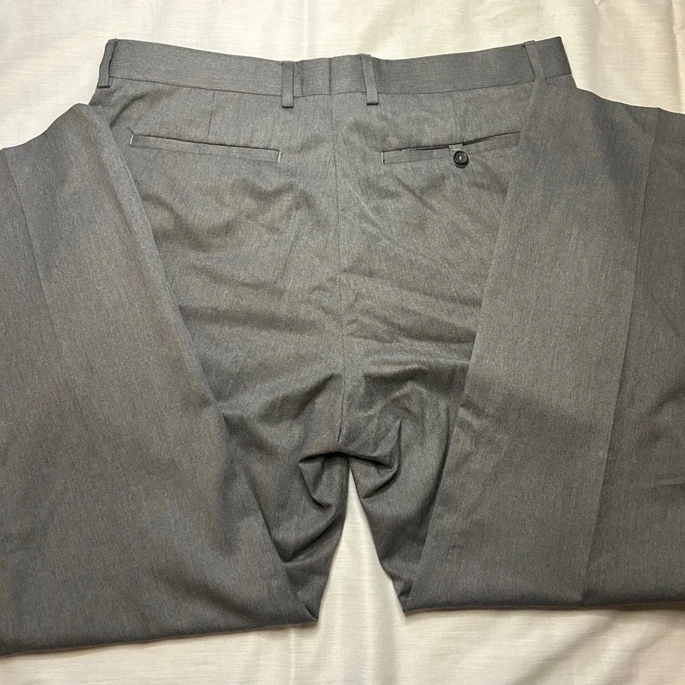 Banana Republic Dress Pants Mens 35x30 Light Gray Classic Fit Flat Front